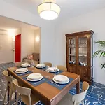 Apartmán Elegant & Modern 4bedroom In *