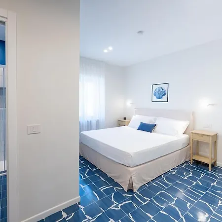 Elegant & Modern 4bedroom In Διαμέρισμα
