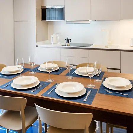 Διαμέρισμα Elegant & Modern 4bedroom In Σορέντο
