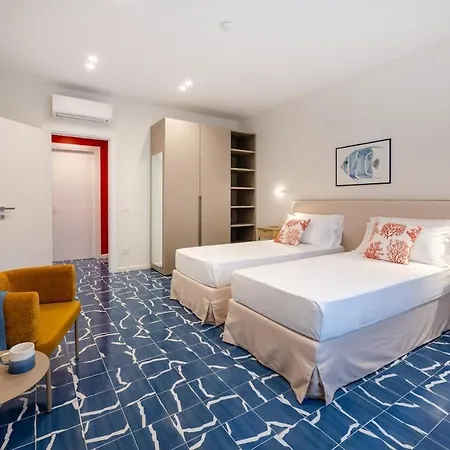 Elegant & Modern 4bedroom In Διαμέρισμα