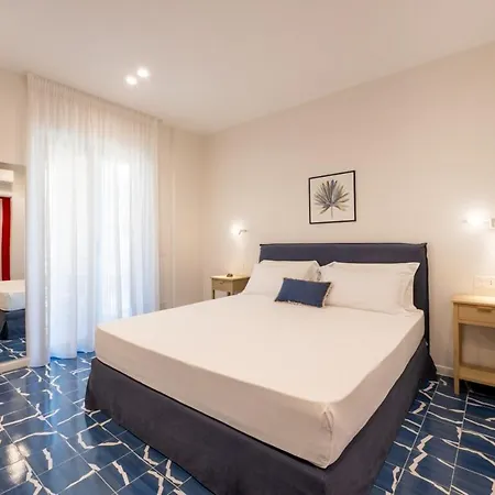 Elegant & Modern 4bedroom In