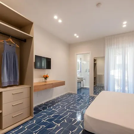 Elegant & Modern 4bedroom In Διαμέρισμα Σορέντο