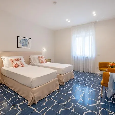 Elegant & Modern 4bedroom In Διαμέρισμα
