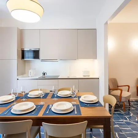 Διαμέρισμα Elegant & Modern 4bedroom In Σορέντο