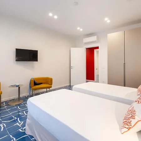 Elegant & Modern 4bedroom In Apartament