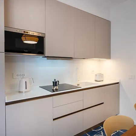 Elegant & Modern 4bedroom In Apartament Półwysep Sorrentyński