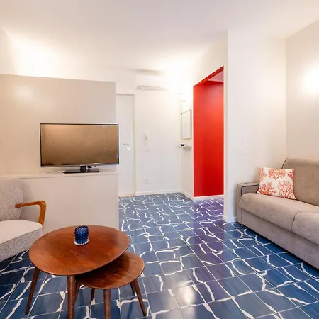Elegant & Modern 4bedroom In Apartament