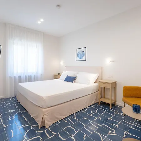 Elegant & Modern 4bedroom In Apartament Półwysep Sorrentyński